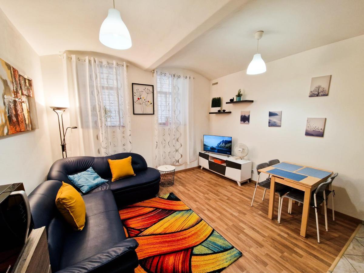 Ground Floor Apartment Prague Extérieur photo